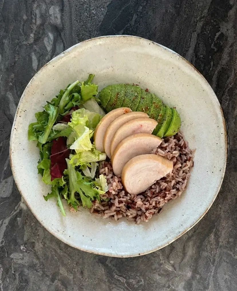 Бурий рис з нарізкою