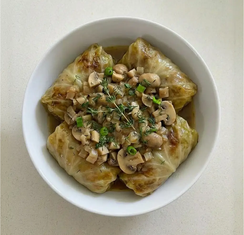 Голубці з грибами