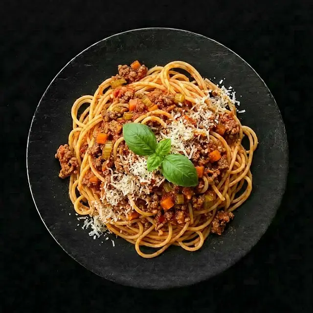 Спагеті з соусом Болоньєзе